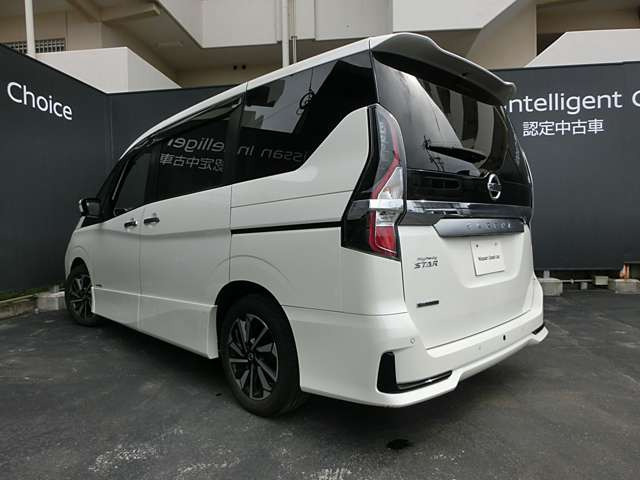 セレナ2.0 ハイウェイスターV