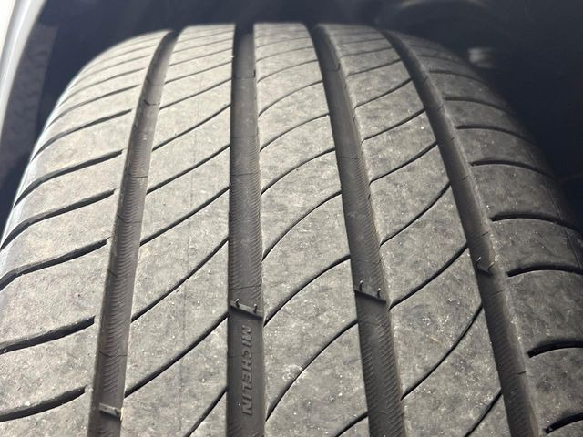 クラウンスポーツ2.5 Z E-Four 4WD