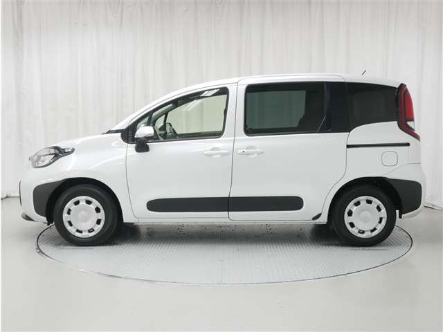 シエンタハイブリッド 1.5 G E-Four 4WD