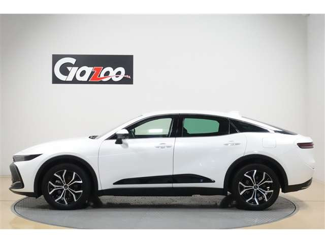 クラウンクロスオーバー2.5 G E-Four 4WD