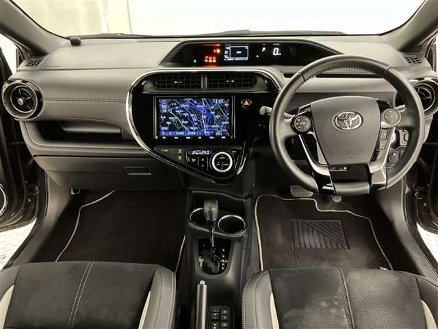 アクア1.5 G GRスポーツ