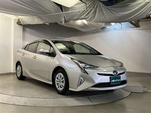 プリウス1.8 S セーフティ プラス