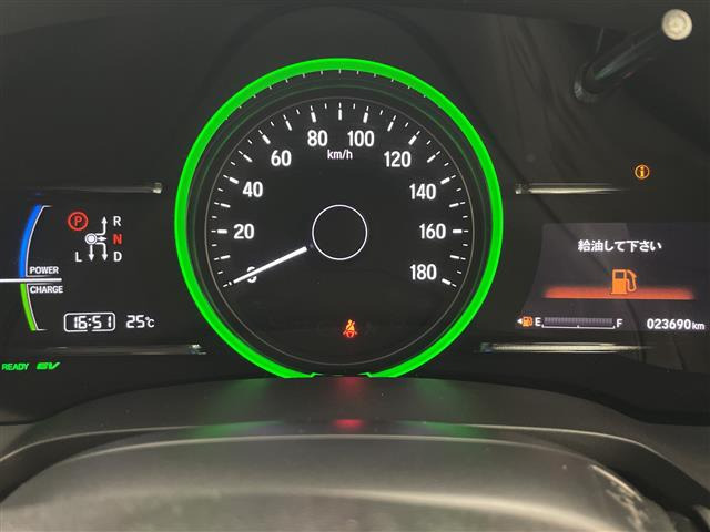 シャトル1.5 ハイブリッド Z ホンダセンシング 4WD