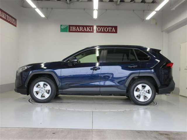 RAV42.5 ハイブリッド X