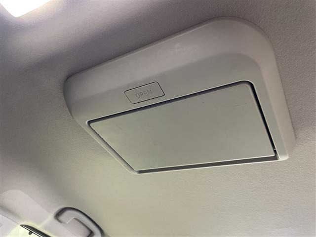 セレナ1.2 e-POWER ハイウェイスターV