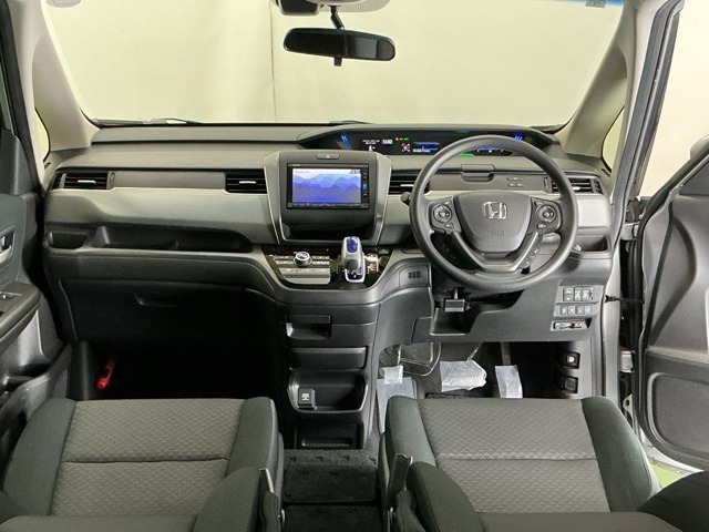 フリード+1.5 ハイブリッド G