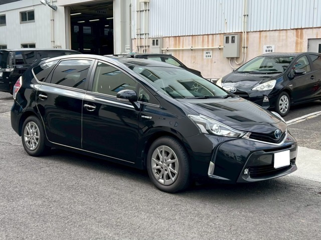 プリウスα1.8 S チューンブラックII