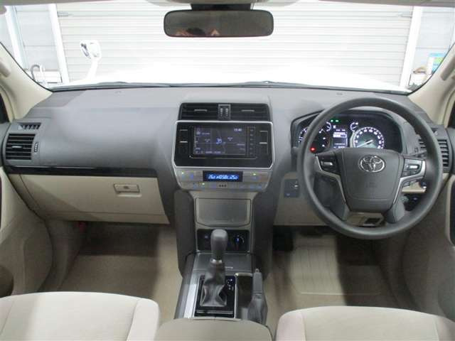 ランドクルーザープラド2.8 TX ディーゼル 4WD