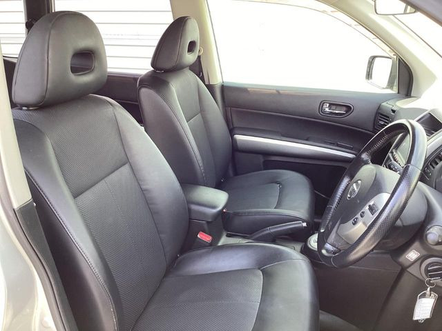 �^�]�Ȃ܂��ɂ͏\���ȃX�y�[�X������A�啿�ȕ��ł��������^�]���Ă�����������ł��B