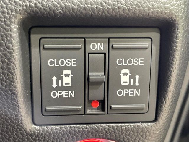 N-BOXカスタムL ターボ スタイルプラス ブラック