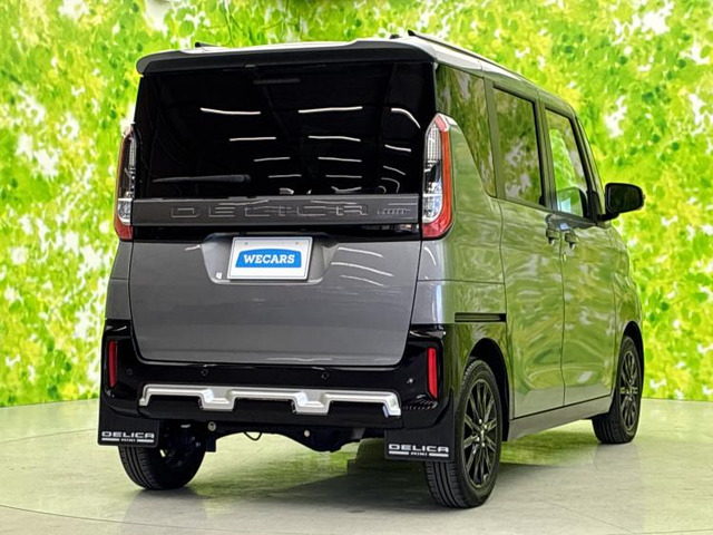 デリカミニT プレミアム 4WD