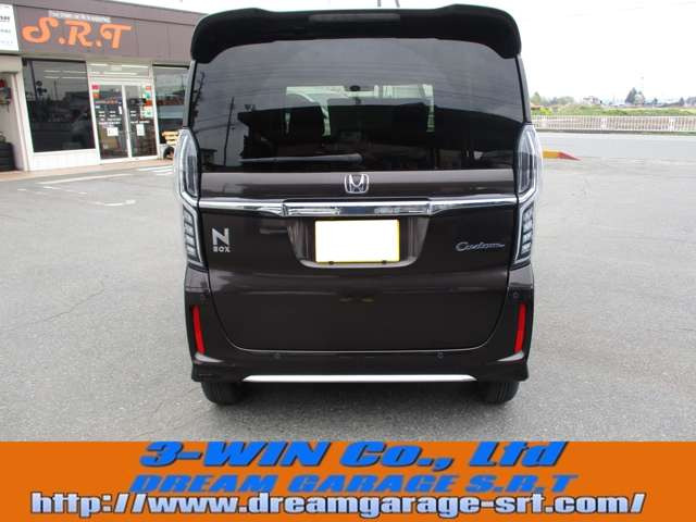 N-BOXカスタムL 4WD