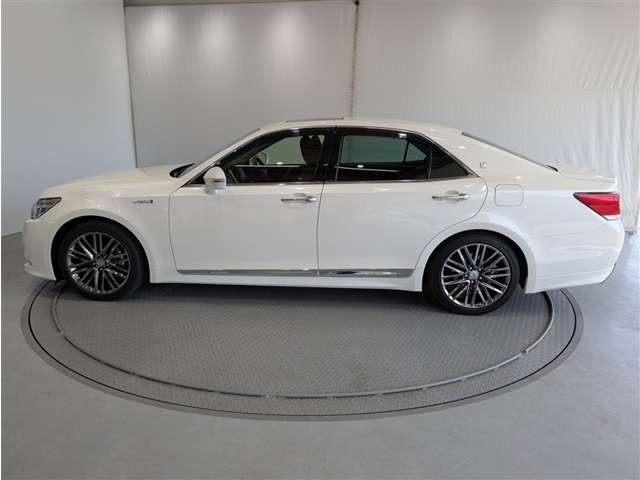 クラウンアスリートハイブリッド 2.5 S