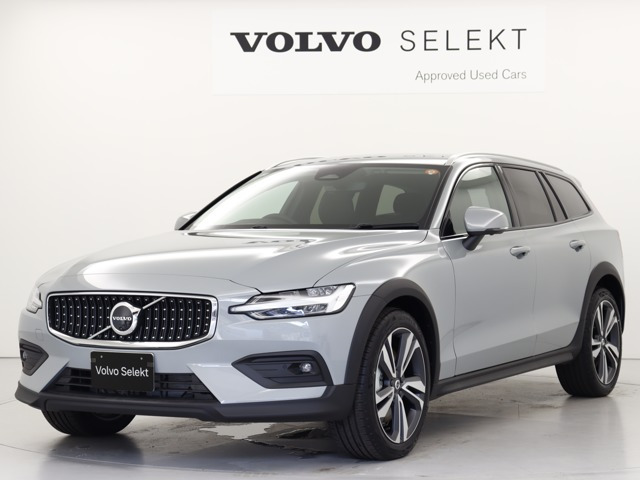 V60クロスカントリーウルトラ B5 AWD 4WD