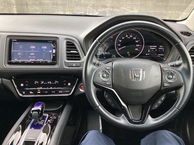 ヴェゼル1.5 ハイブリッド Z ホンダセンシング