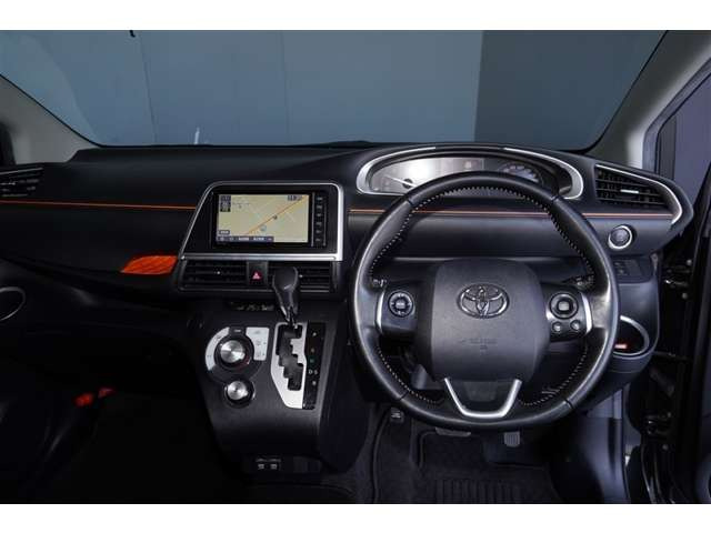 シエンタ1.5 G クエロ