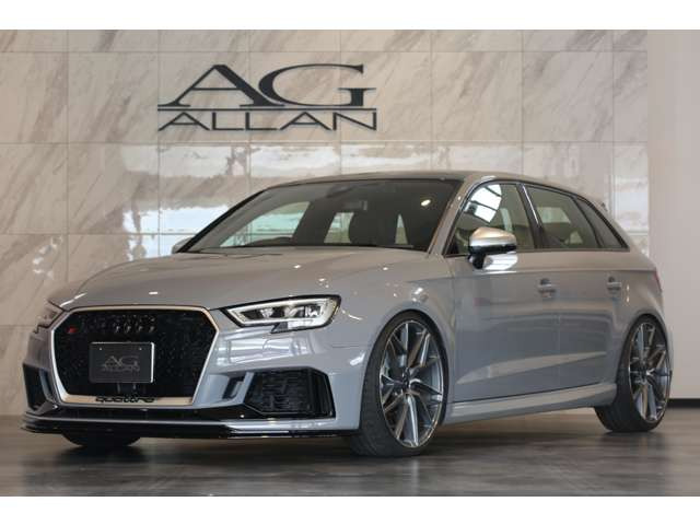 RS3スポーツバック2.5 4WD