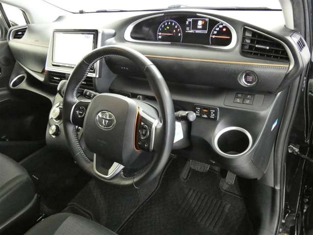 シエンタ1.5 ファンベース G