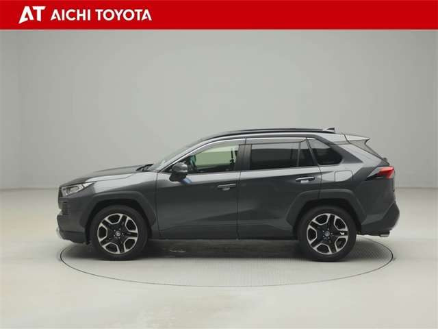 RAV42.0 アドベンチャー 4WD