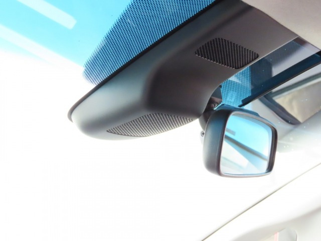 フィット1.3 13G L ホンダセンシング 4WD