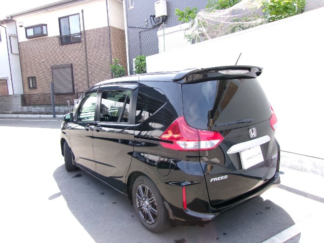 フリード1.5 ハイブリッド EX
