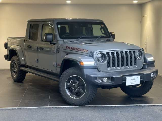グラディエーター3.6 ルビコン 4WD