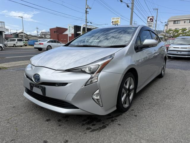 プリウス1.8 A ツーリングセレクション