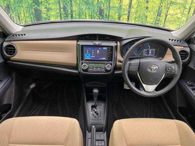 カローラアクシオ1.5 ハイブリッド