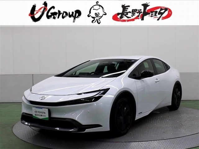 プリウス1.8 U E-Four 4WD