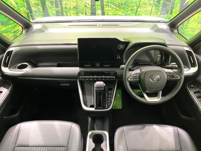 ノア1.8 ハイブリッド S-Z