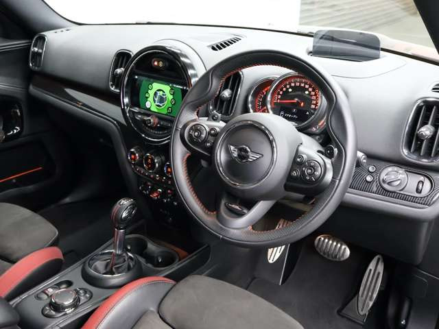 ミニクロスオーバージョン・クーパー・ワークス 4WD