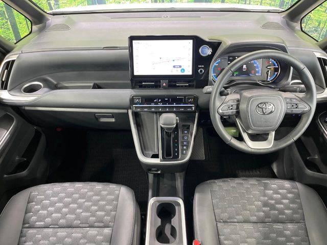 ヴォクシー1.8 ハイブリッド S-Z