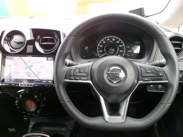 ノート1.2 e-POWER メダリスト