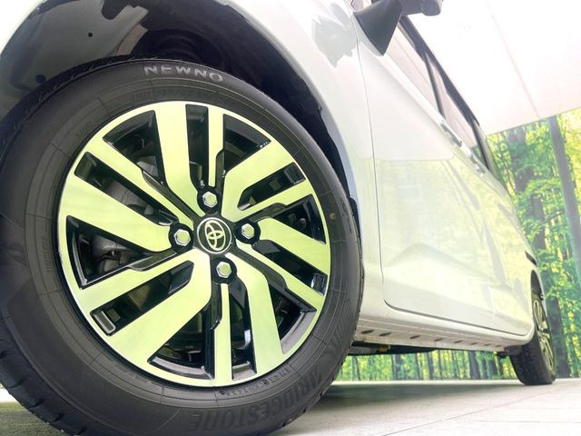 �y����14�C���`�A���~�z�C�[���z�O�ςɃ}�b�`���������A���~�z�C�[���𑕒����Ă���܂��B�e��ЊO�A���~�z�C�[����A�X�^�b�h���X�^�C�����戵�����Ă���܂��B���񂲑��k����������