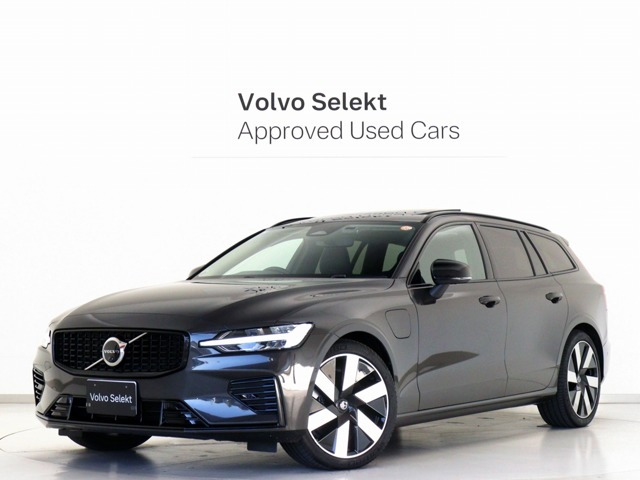 V60ウルトラ T6  AWD プラグインハイブリッド 4WD