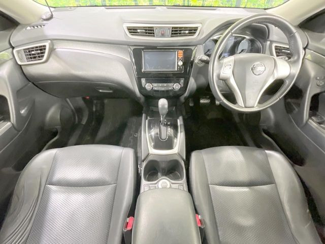 エクストレイル2.0 20X エマージェンシーブレーキパッケージ