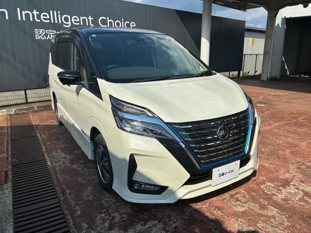 セレナ1.2 e-POWER ハイウェイスターV