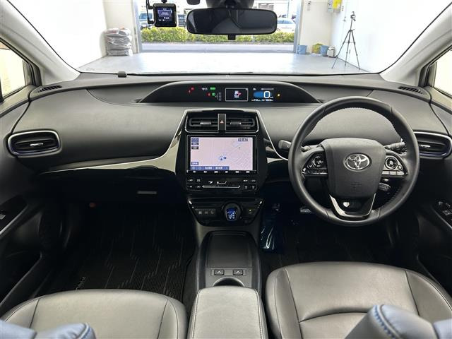 プリウス1.8 S ツーリングセレクション