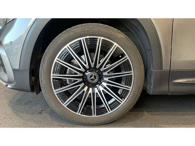 GLBGLB200d 4マチック AMGラインパッケージ 4WD