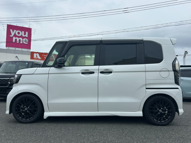 N-BOXカスタムL ターボ スタイルプラス ブラック