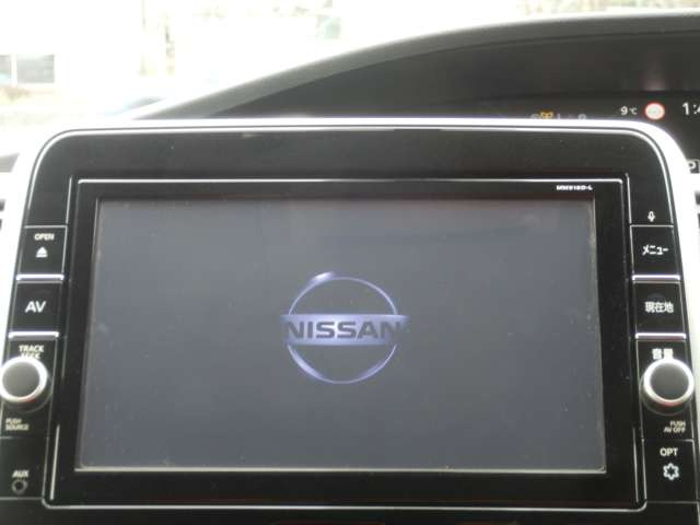 セレナ2.0 ハイウェイスター VセレクションII