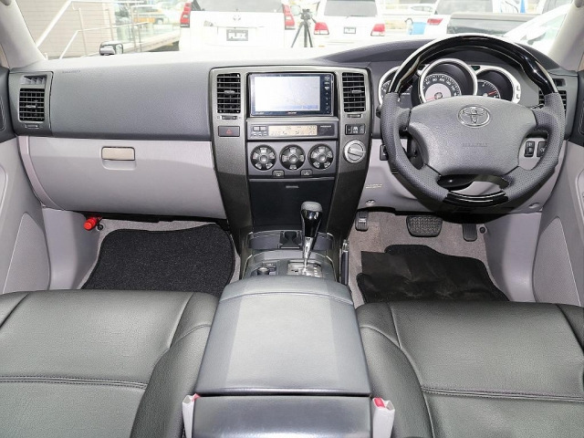 ハイラックスサーフ2.7 SSR-X リミテッド 4WD