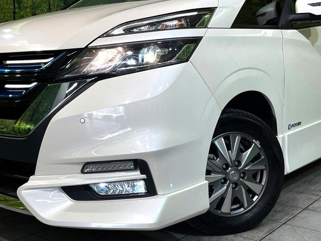 �yLED�w�b�h���C�g�z���V����ԑ��s�����ǍD�Ȏ��E���m�ۂ����S���ĉ^�]�ł��鍂�P�xLED�w�b�h���C�g�𑕔�!�_�����x�������A����d�͂��}�����Ă��܂��B