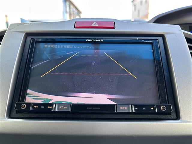 フリードハイブリッド1.5 プレミアムエディション