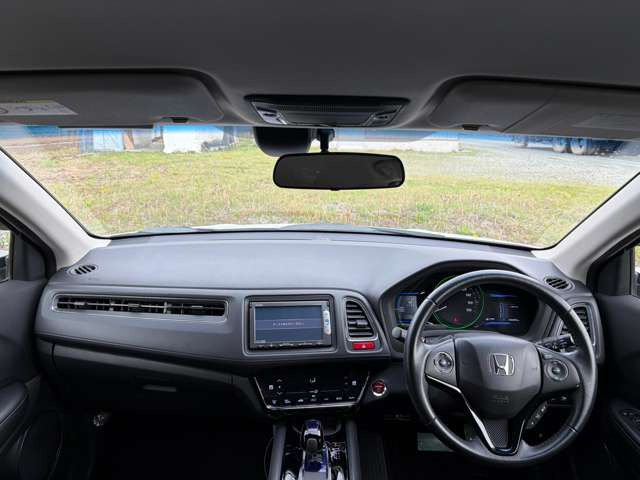 ヴェゼル1.5 ハイブリッド X 4WD