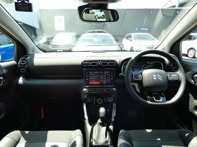 C3エアクロスSUVシャイン パッケージ