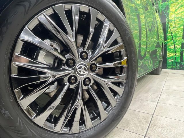 �y����19�C���`�A���~�z�C�[���z�O�ςɃ}�b�`���������A���~�z�C�[���𑕒����Ă���܂��B�e��ЊO�A���~�z�C�[����A�X�^�b�h���X�^�C�����戵�����Ă���܂��B���񂲑��k����������