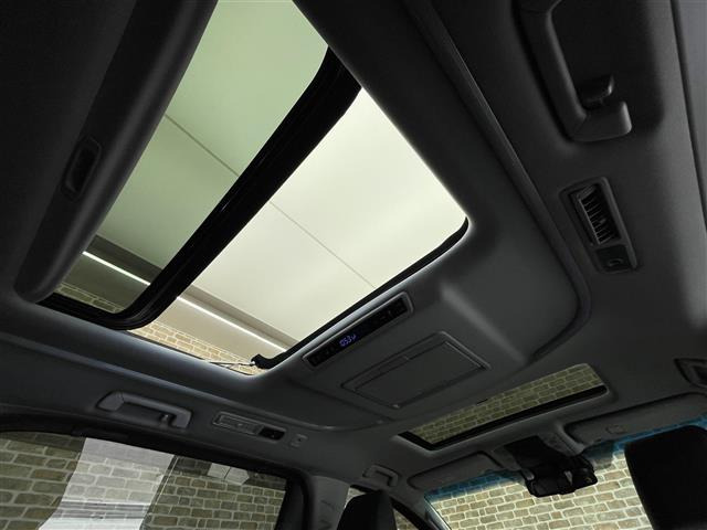 ヴェルファイアハイブリッド 2.5 ZR Gエディション E-Four 4WD