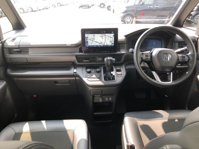 ステップワゴン1.5 スパーダ