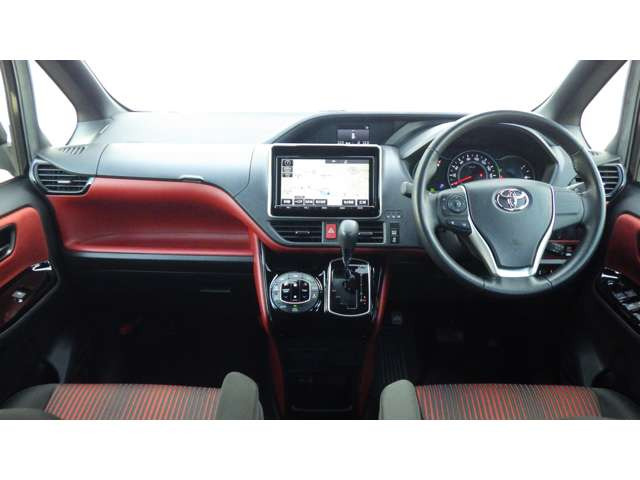 ヴォクシー2.0 ZS